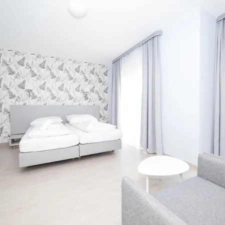 Vacationclub - Livigno 7 * سيينا