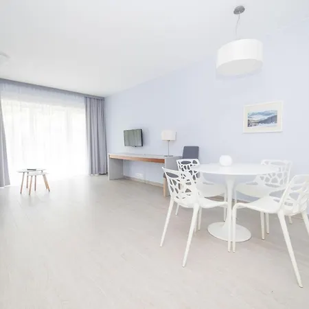 Apartment Vacationclub - Livigno 7 Sienna (Klodzko)